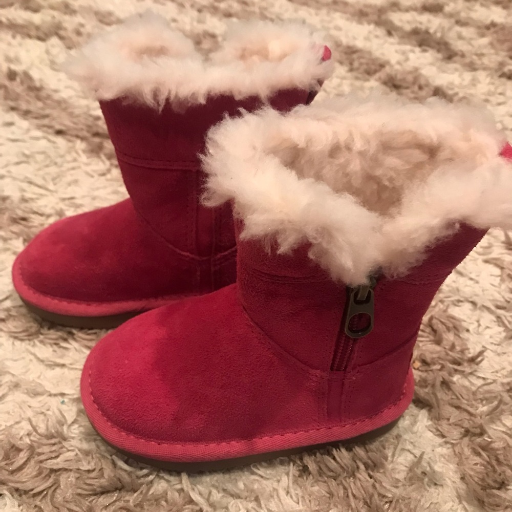 Koolaburra by UGG pink girls boots